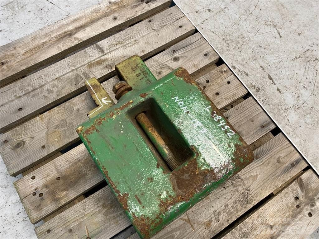 John Deere 3040 Front weights