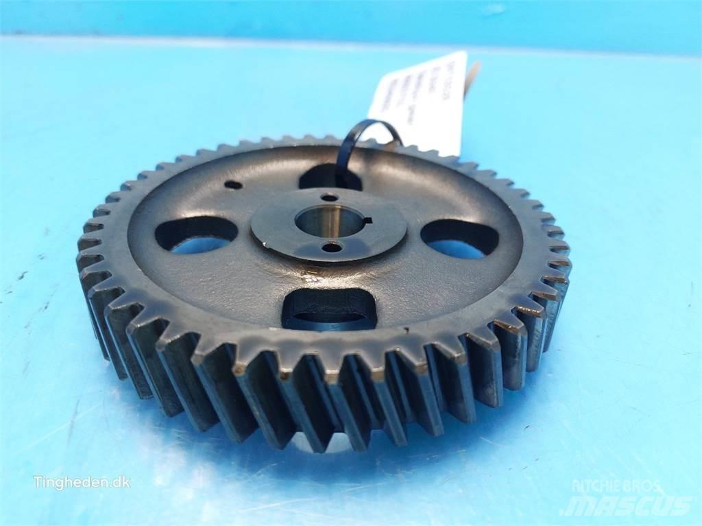 John Deere 3040 Transmission