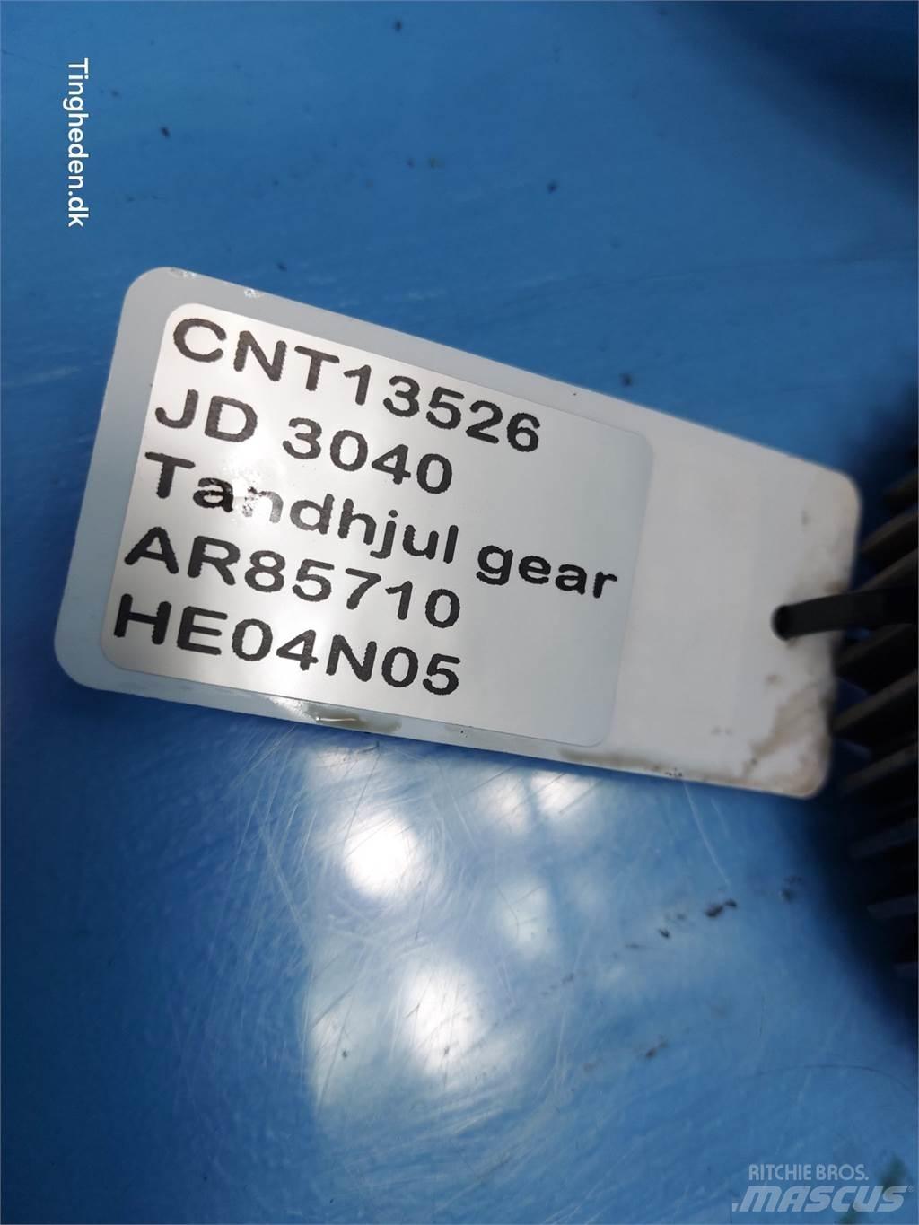John Deere 3040 Transmission