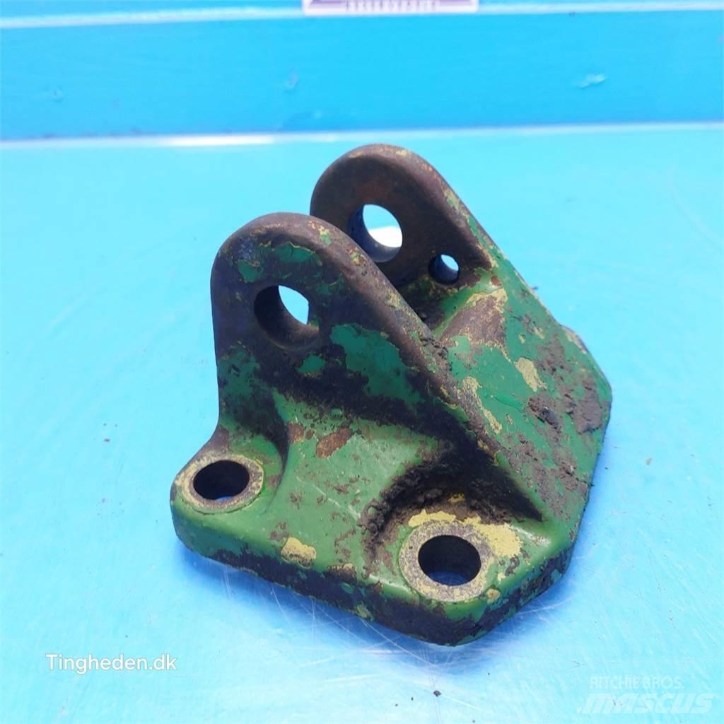 John Deere 3140 Other tractor accessories