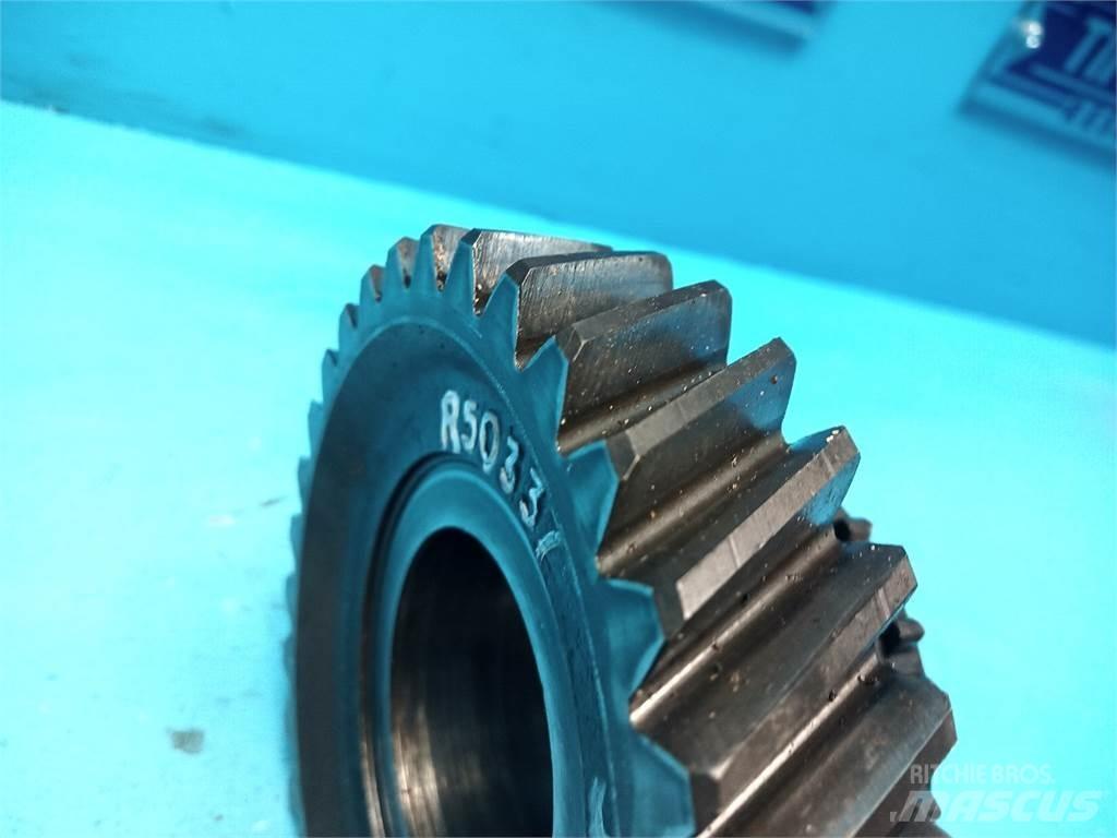 John Deere 4040 Transmission