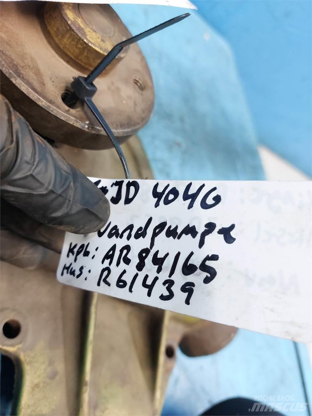 John Deere 4040 Engines