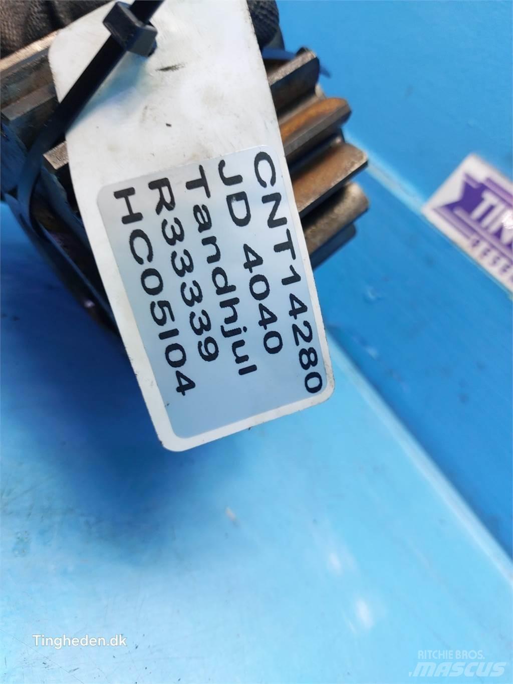 John Deere 4040 Transmission