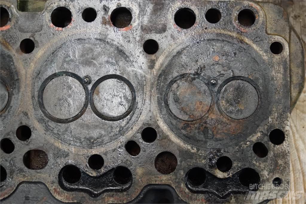 John Deere 4239 Engines