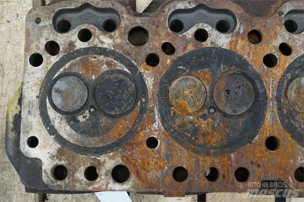 John Deere 4239 Engines