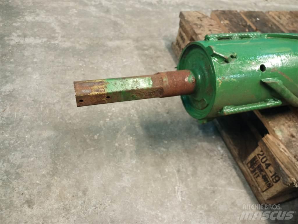 John Deere 550 Farm machinery