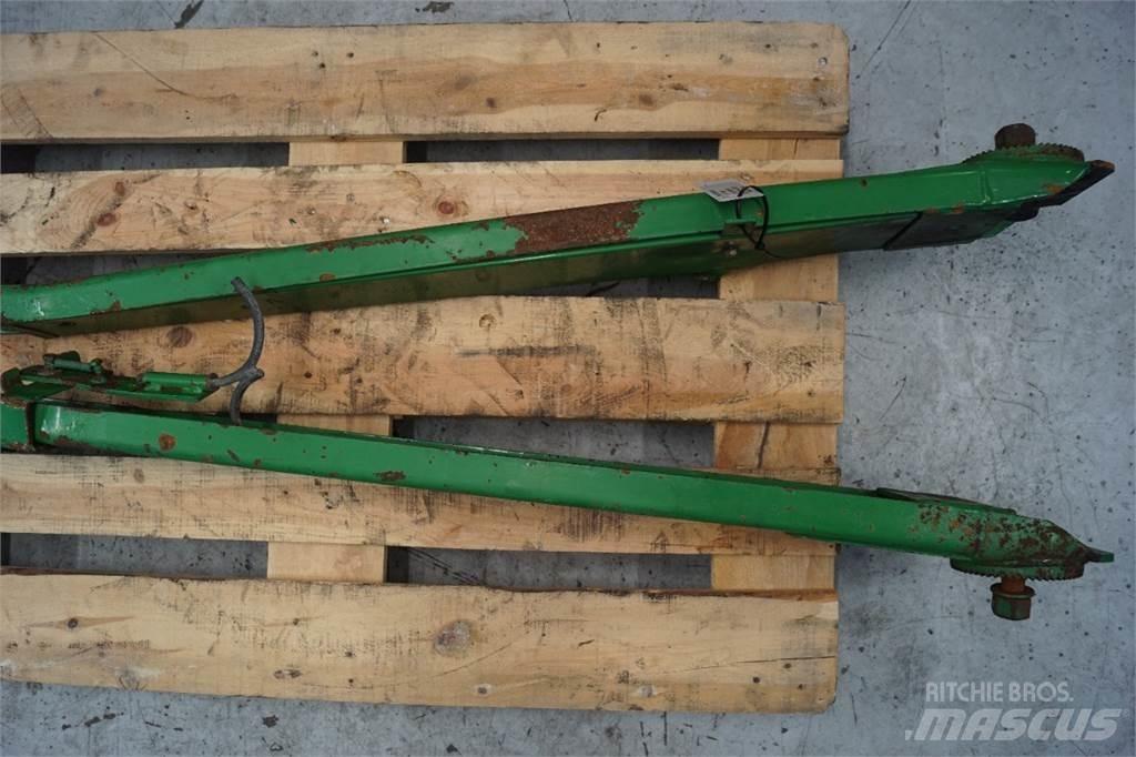 John Deere 590 Farm machinery