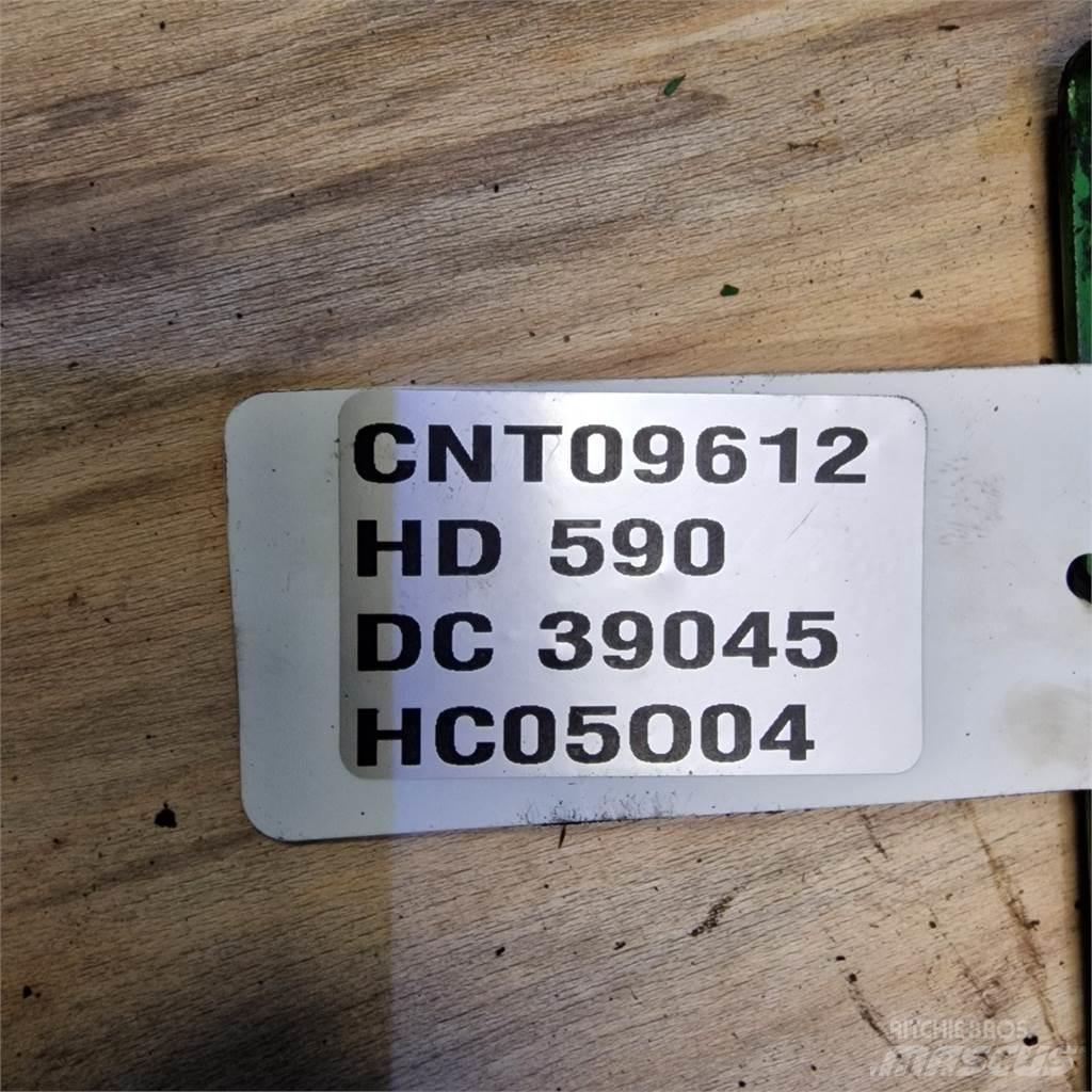 John Deere 590 Farm machinery