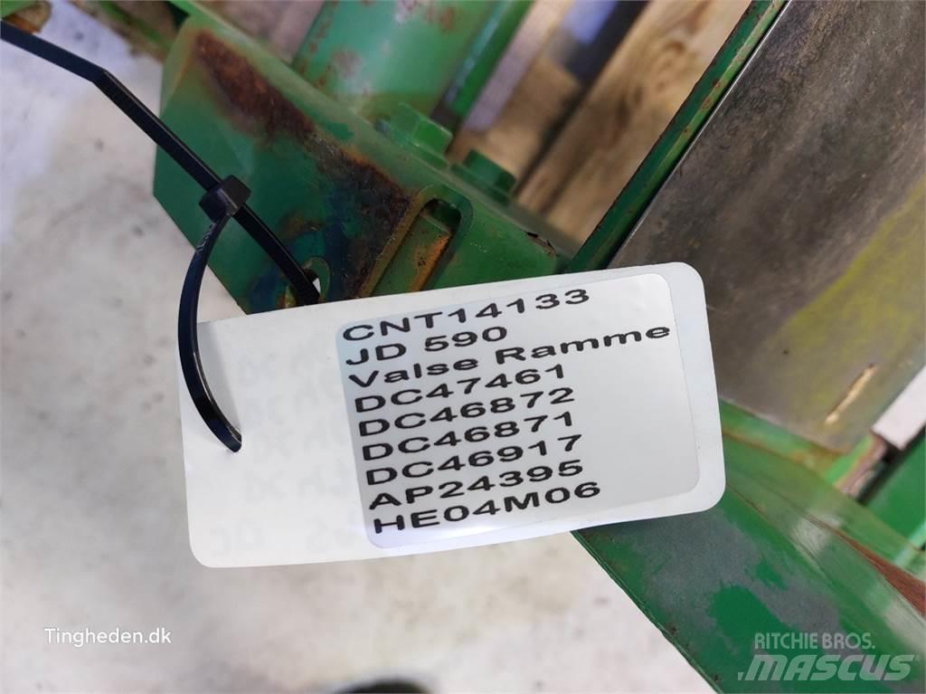 John Deere 590 Farm machinery