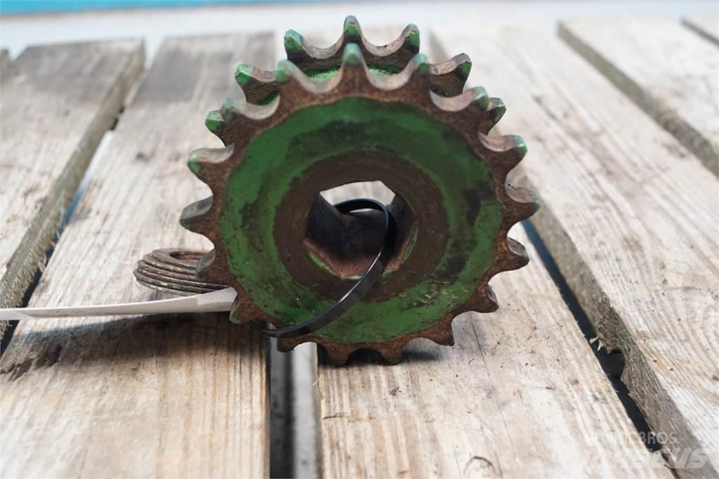 John Deere 592 Transmission