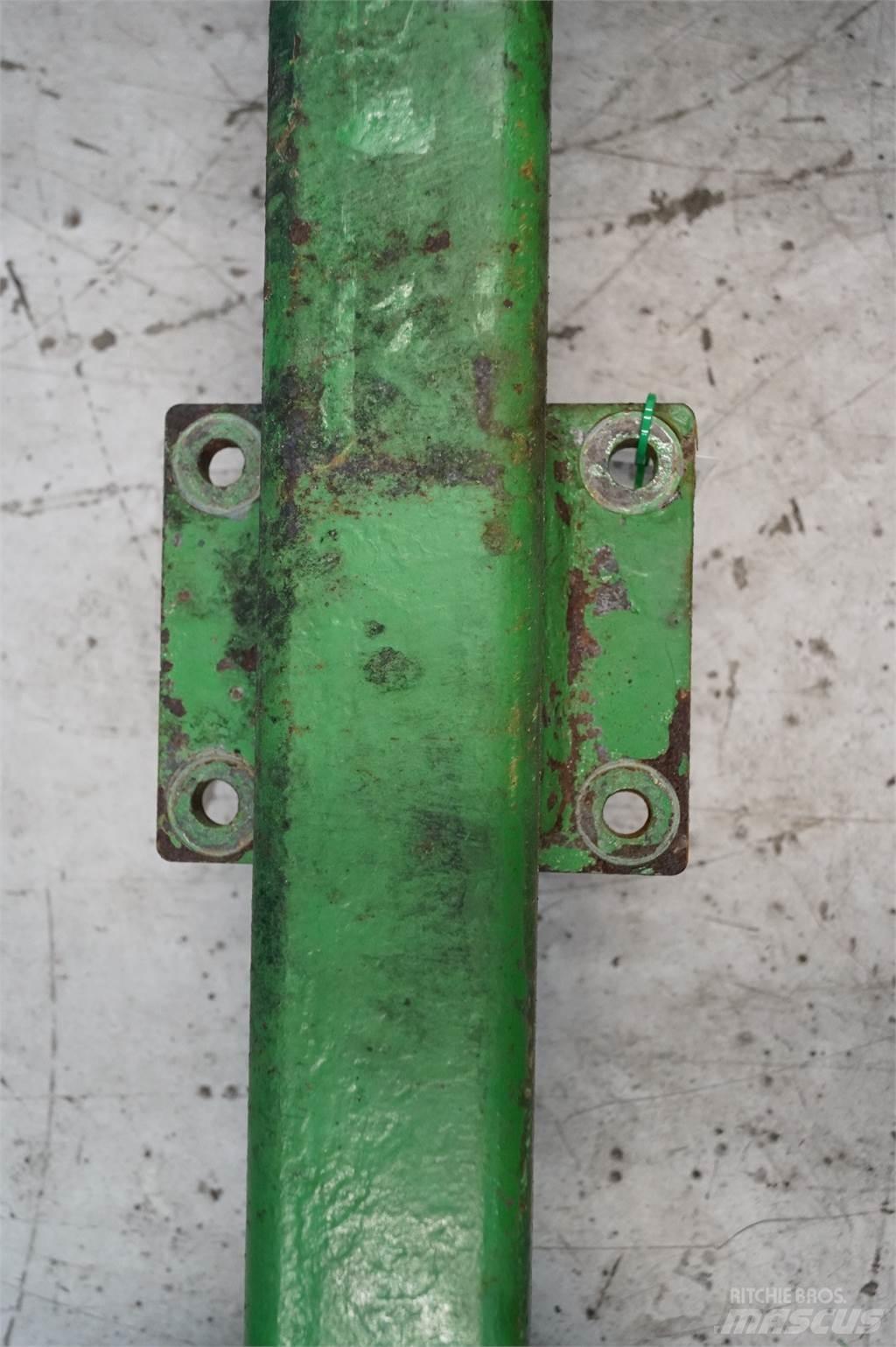 John Deere 592 Axles