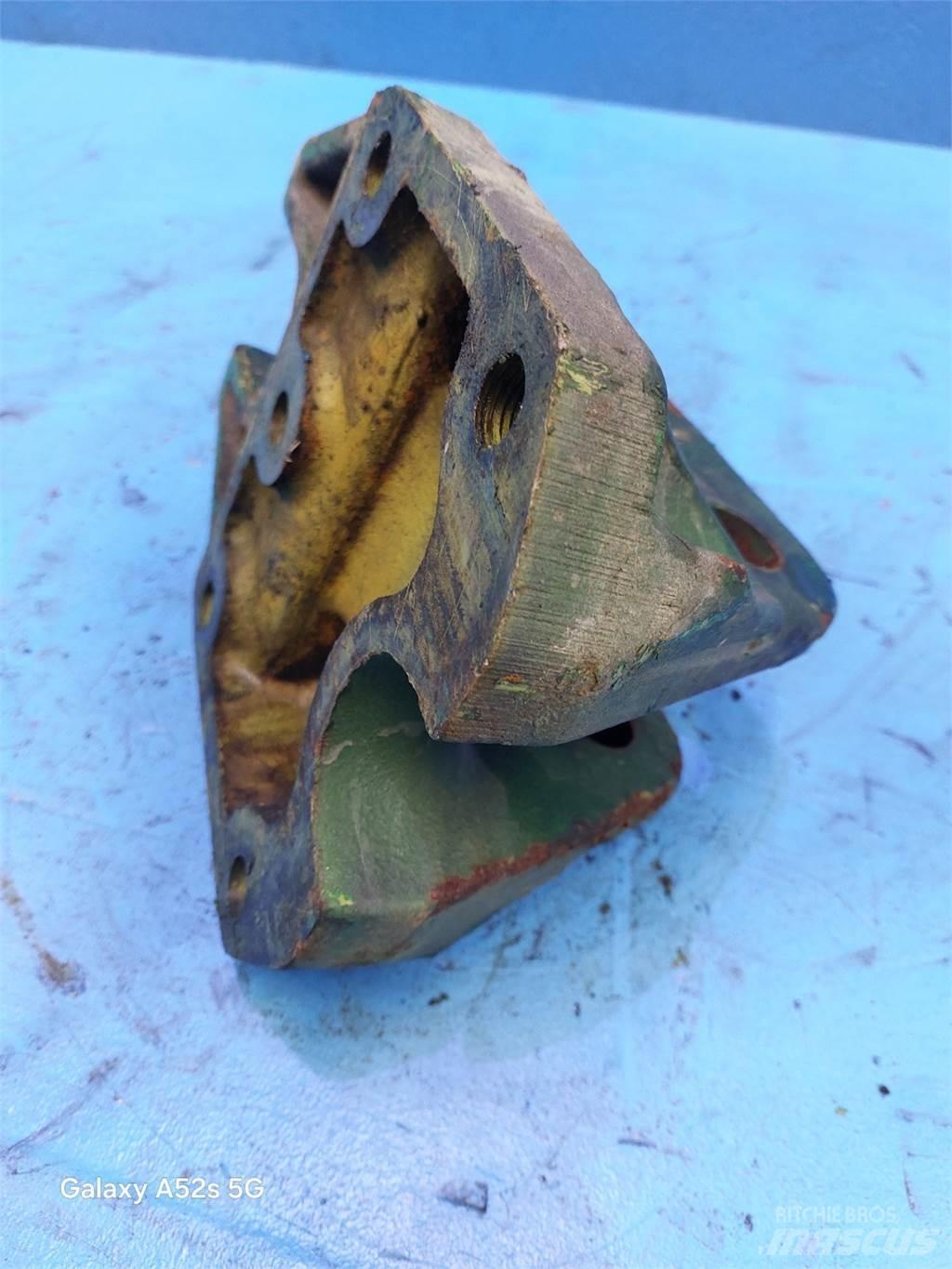 John Deere 6200 Other tractor accessories