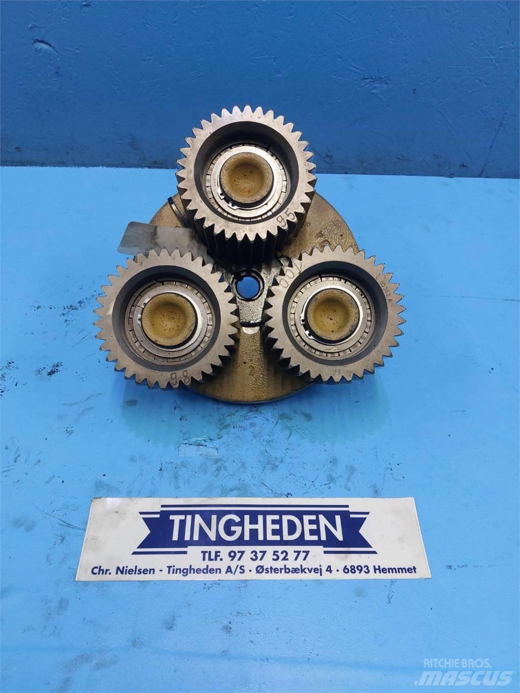 John Deere 6200 Other tractor accessories
