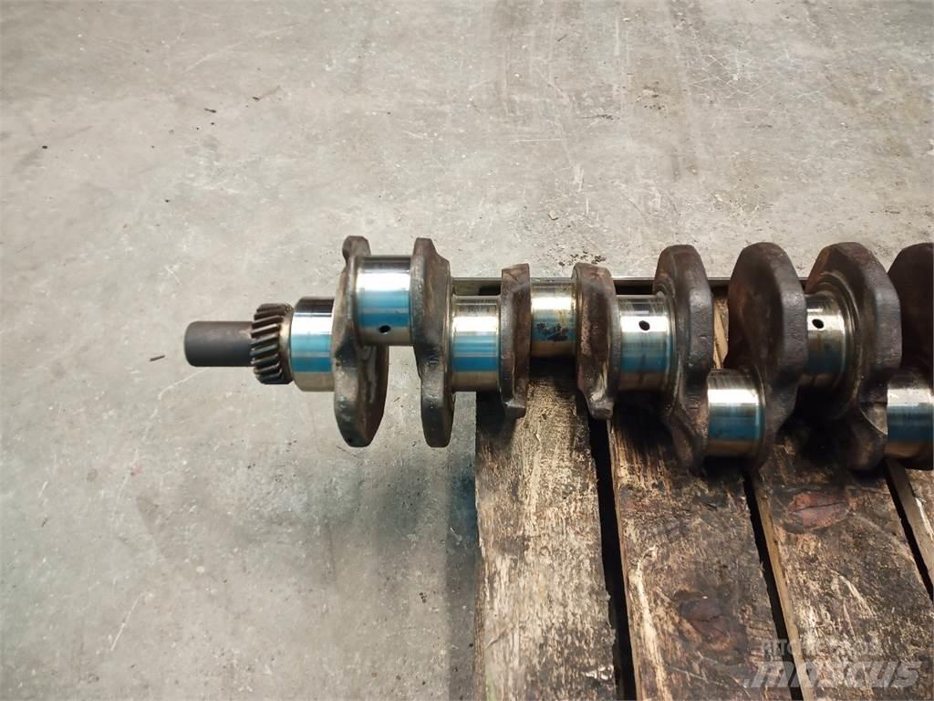 John Deere 6329 Engines