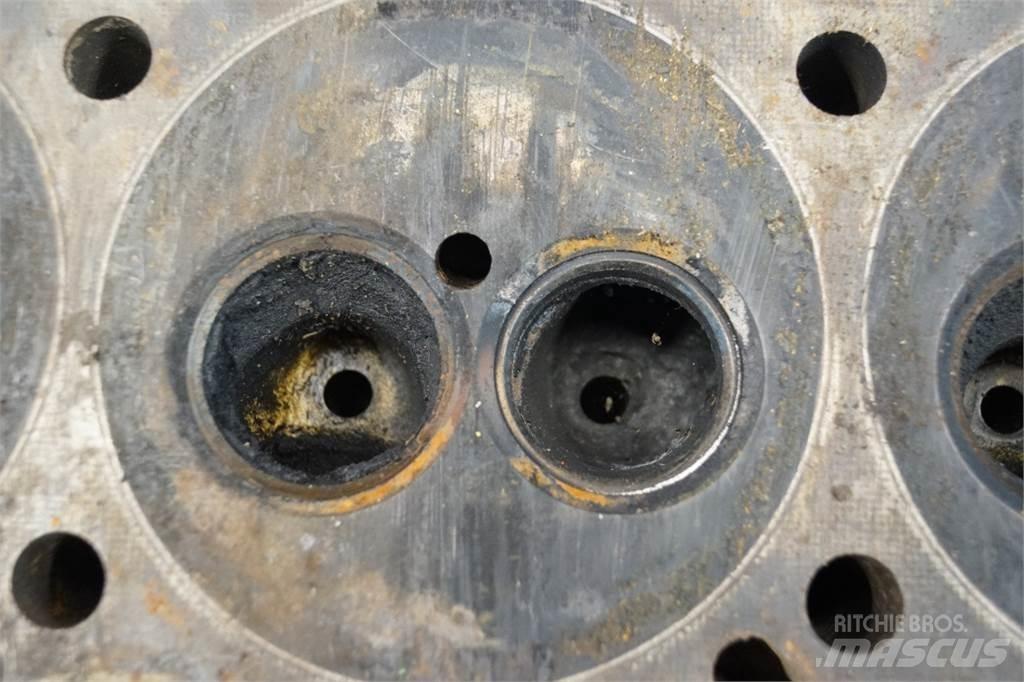 John Deere 6359 Engines