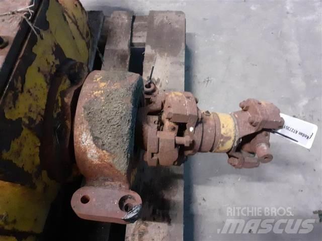 John Deere 644A Axles