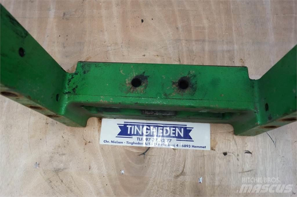 John Deere 7230R Other tractor accessories