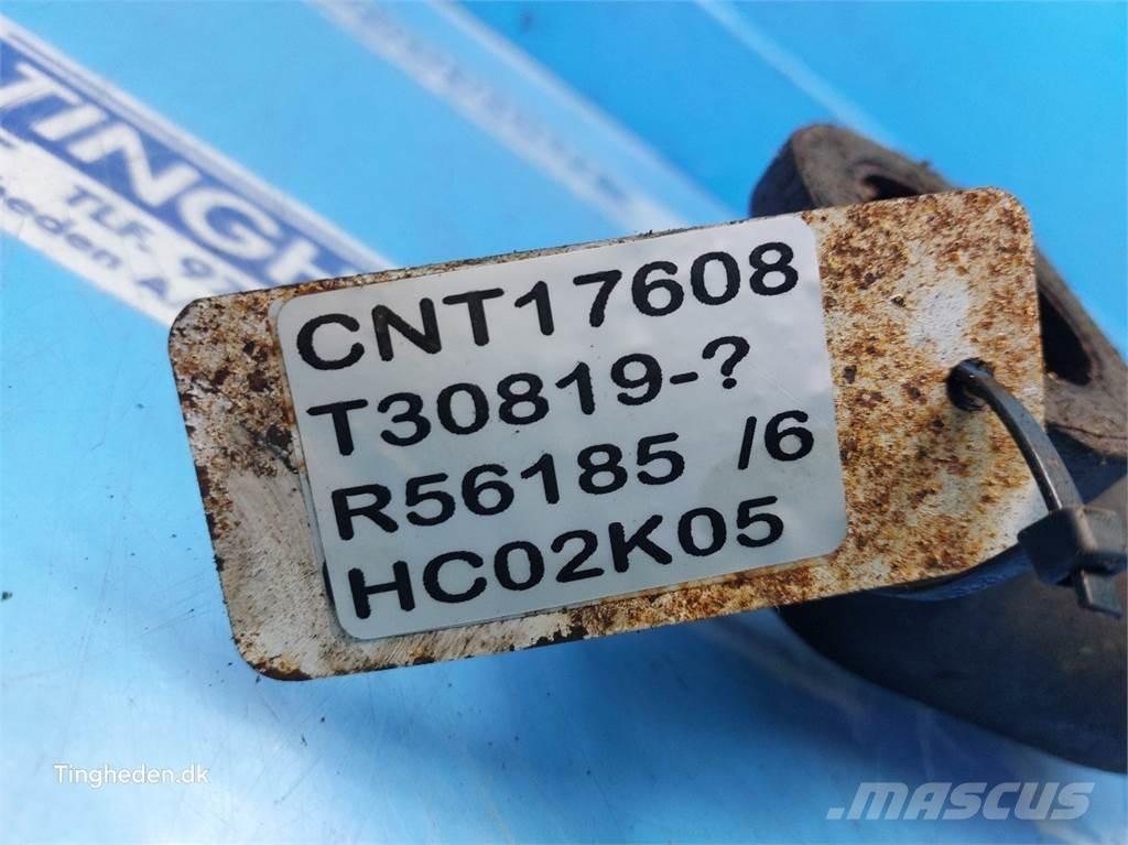John Deere 755 Engines