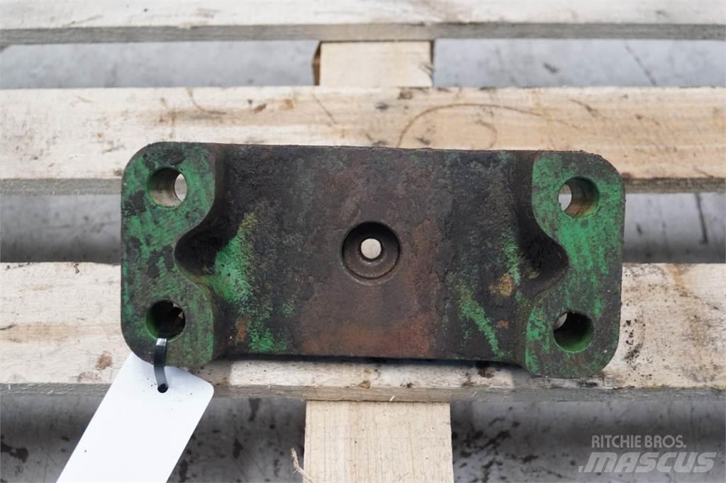 John Deere 7600 Other tractor accessories