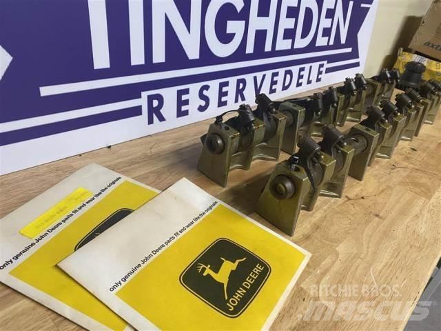 John Deere 8.955 Engines