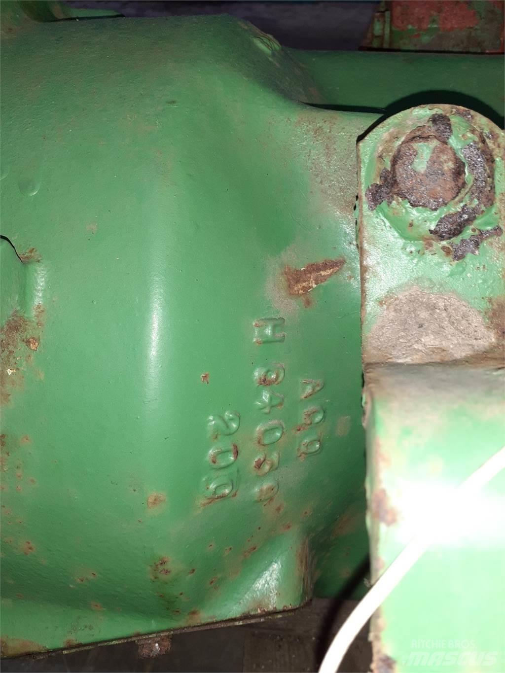 John Deere 955 Transmission