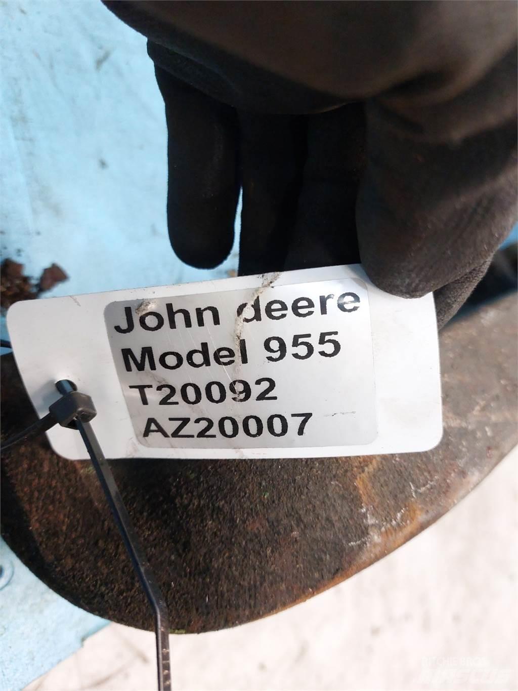 John Deere 955 Engines