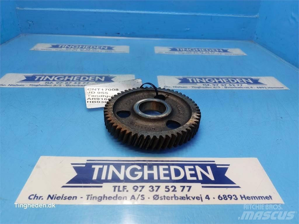 John Deere 955 Engines