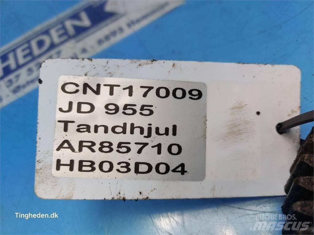 John Deere 955 Engines