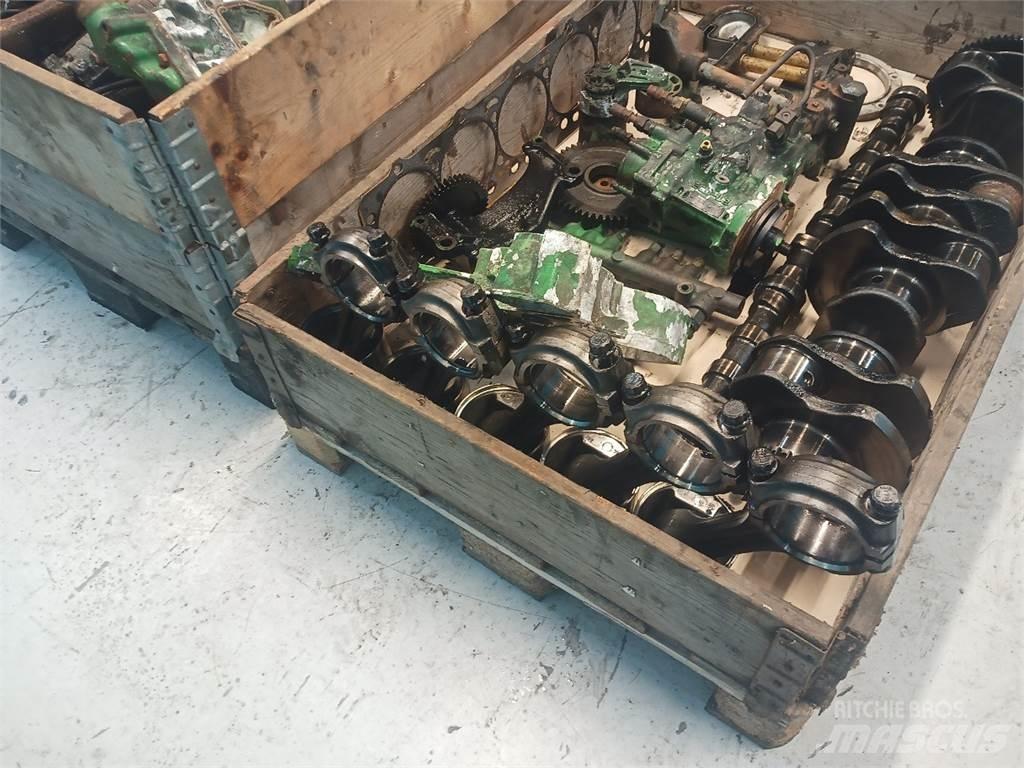 John Deere 9780 Engines
