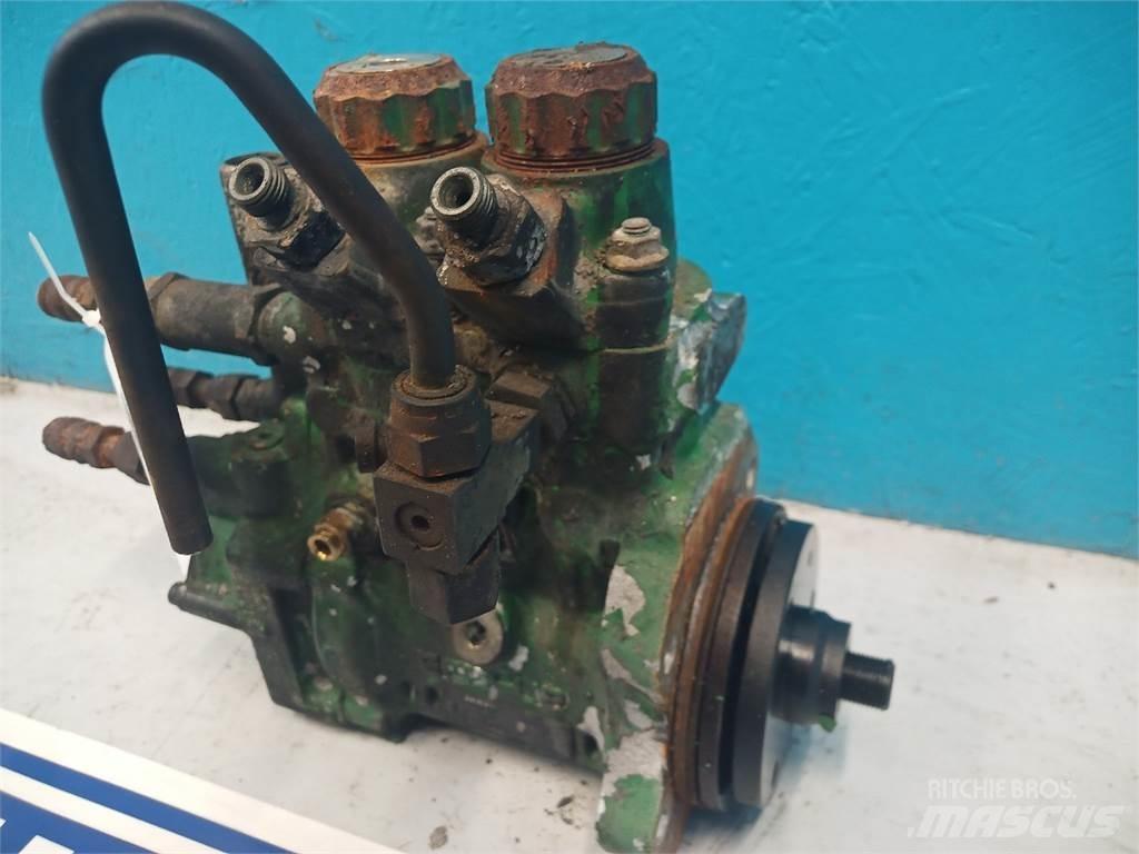 John Deere 9780 Engines