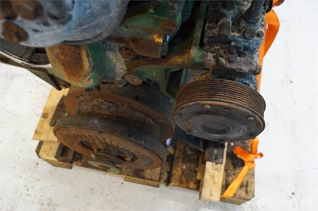 John Deere 9780 Engines