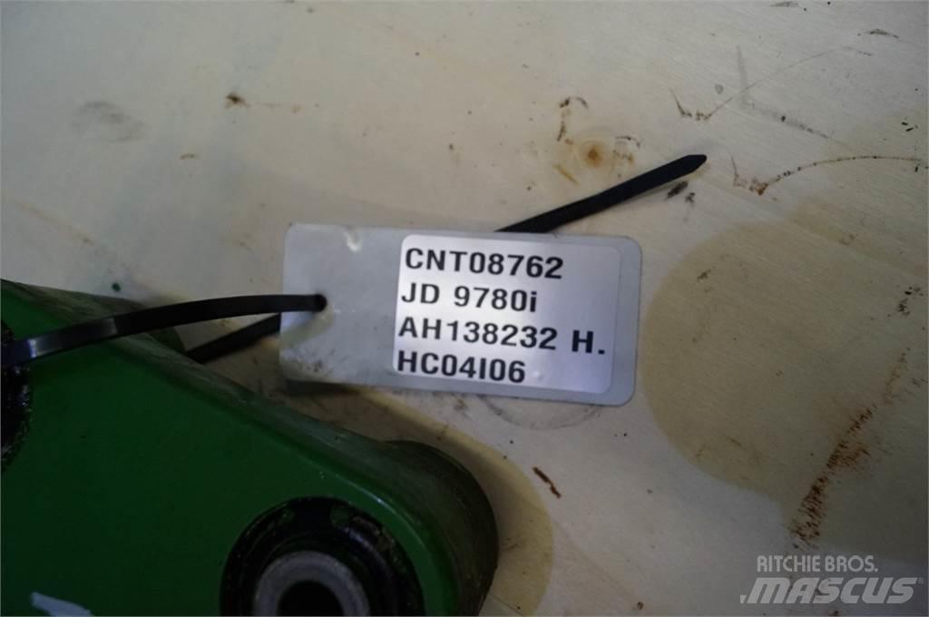 John Deere 9780 Sand and salt spreaders