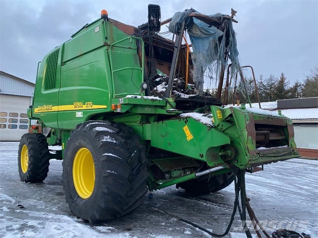 John Deere 9780 Combine harvesters