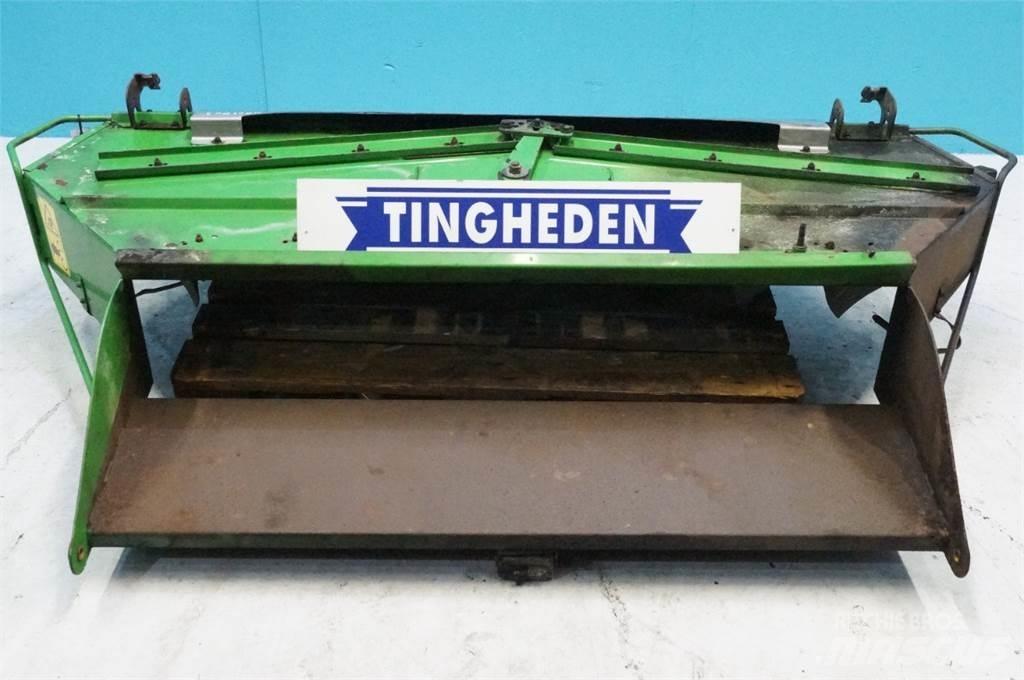 John Deere 9780 Sand and salt spreaders