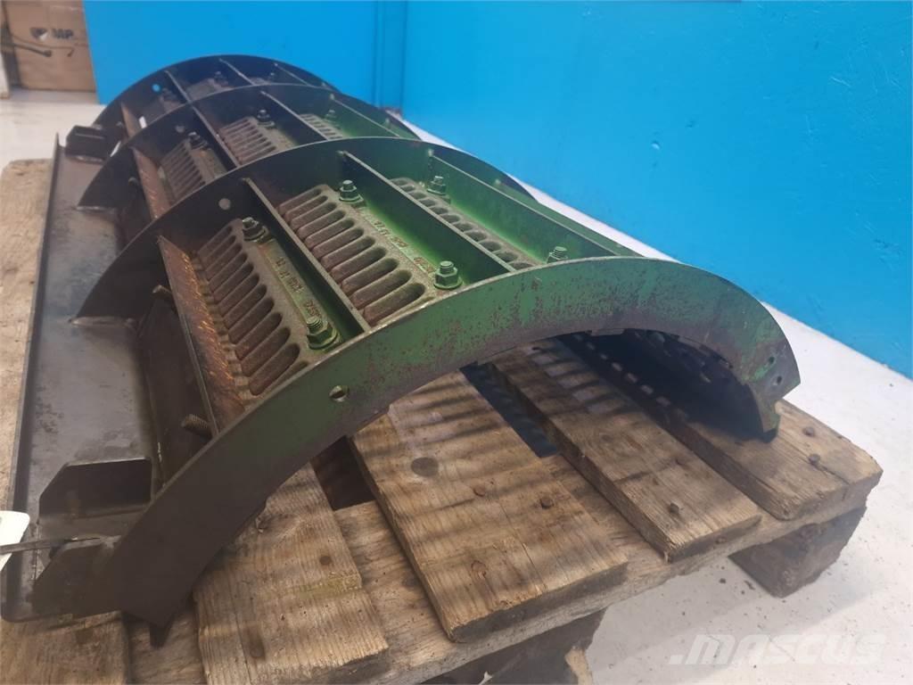 John Deere 9780 Combine harvester accessories