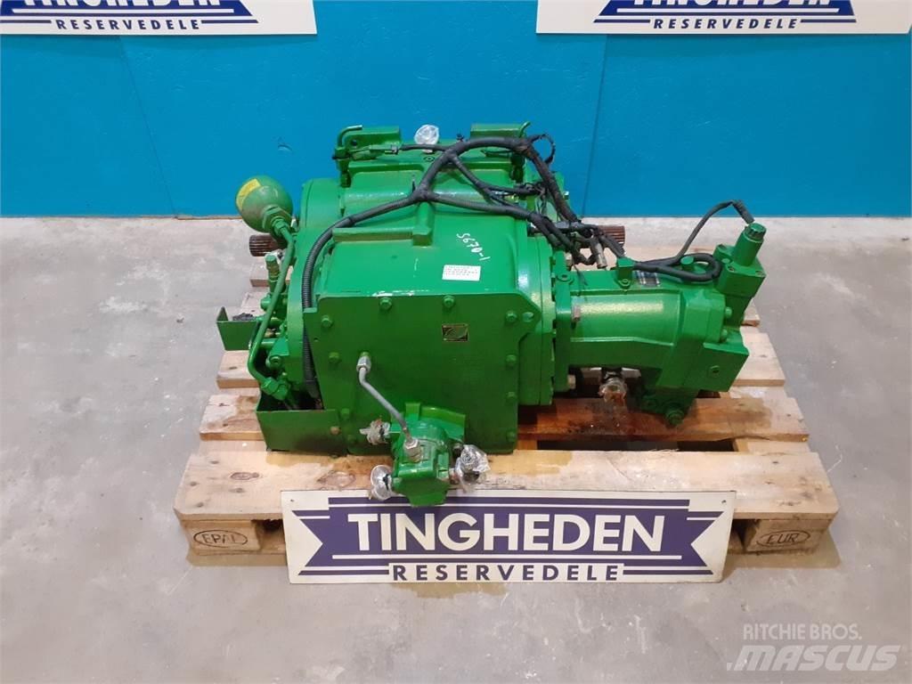 John Deere S670 Transmission