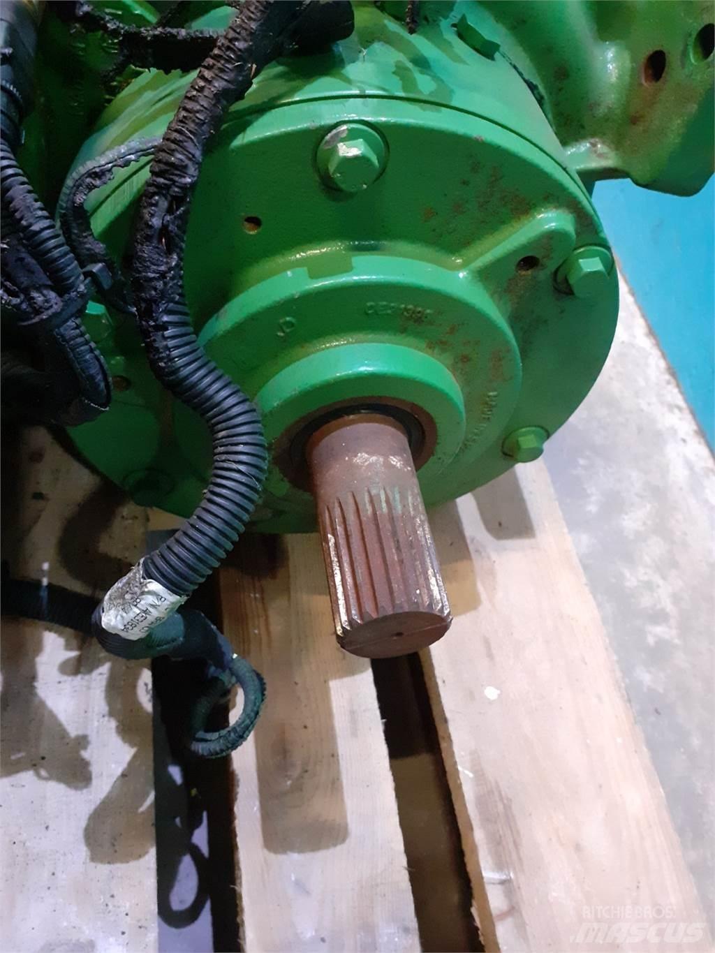 John Deere S670 Transmission
