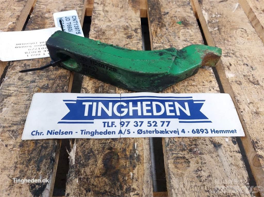 John Deere T660i Farm machinery