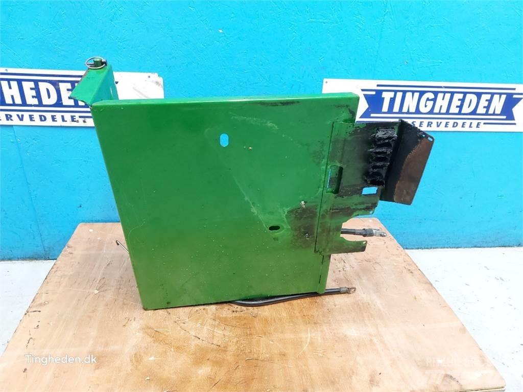 John Deere T660i Farm machinery