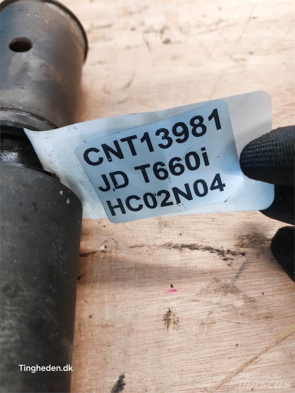John Deere T660i Transmission