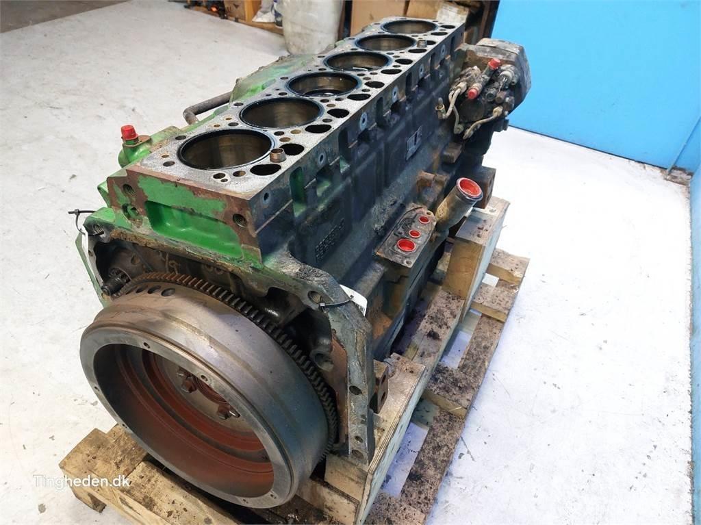 John Deere T660I Engines