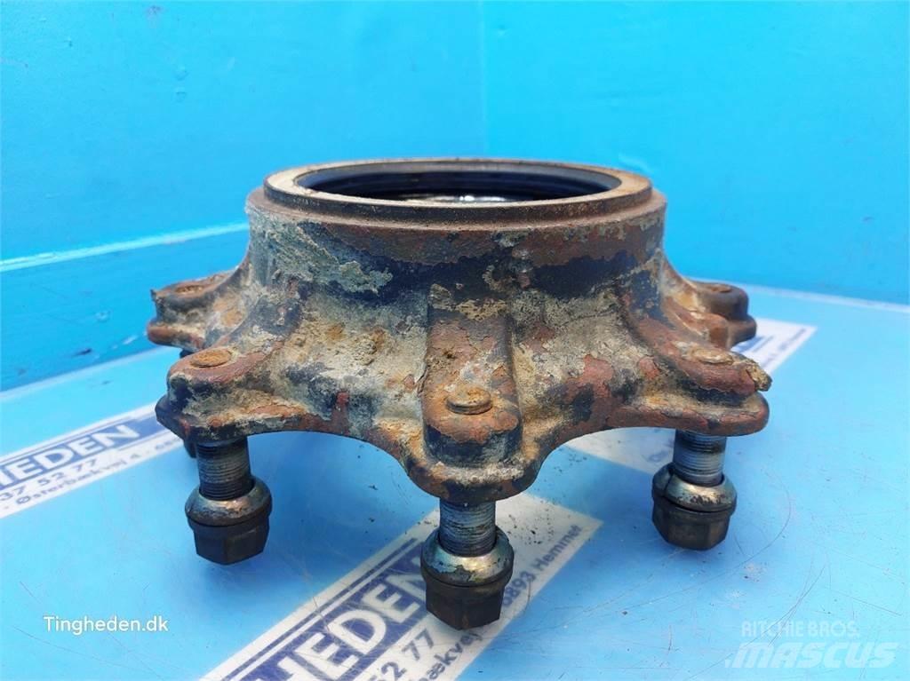 Kramer 521 Axles
