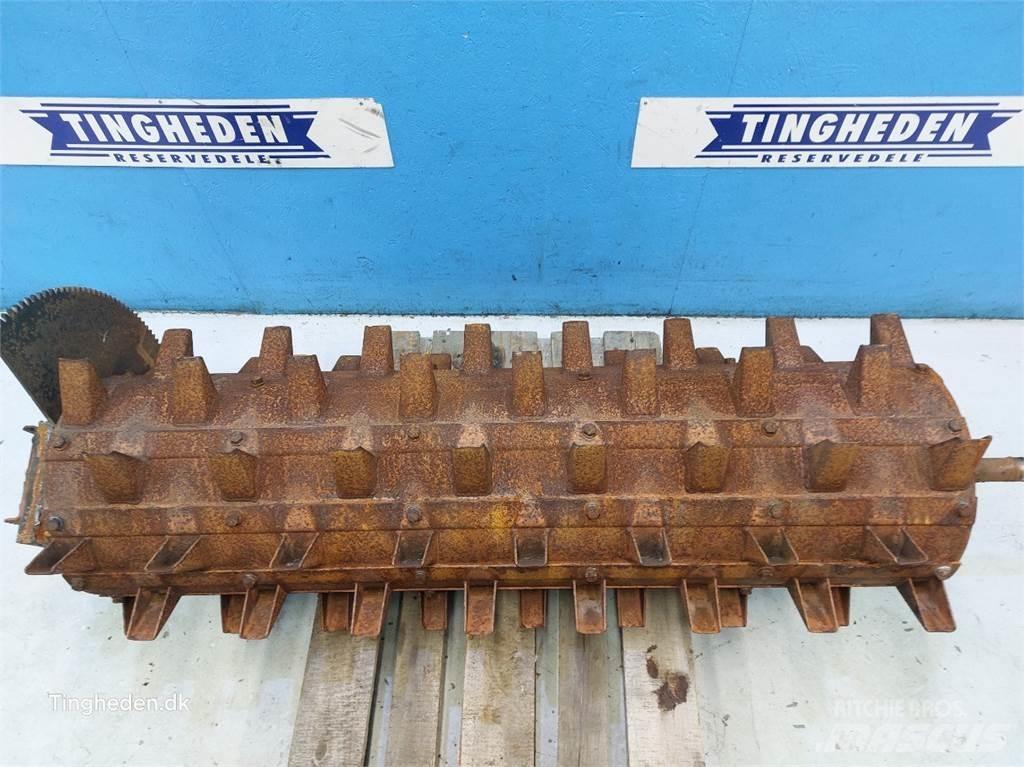 Laverda 627 Combine harvester accessories