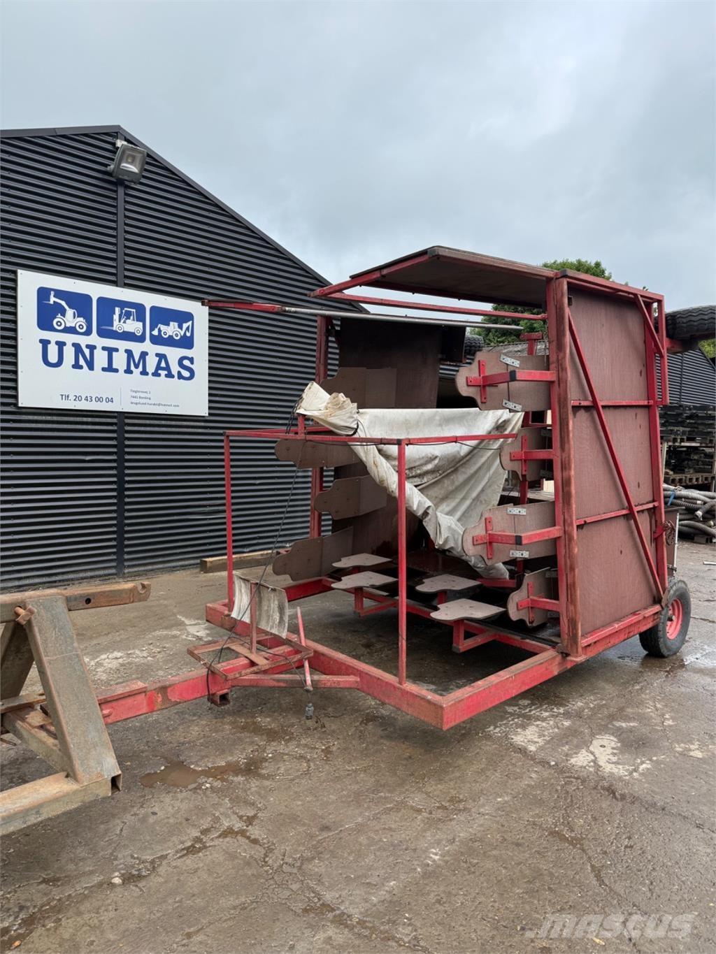  Lugevogne Farm machinery