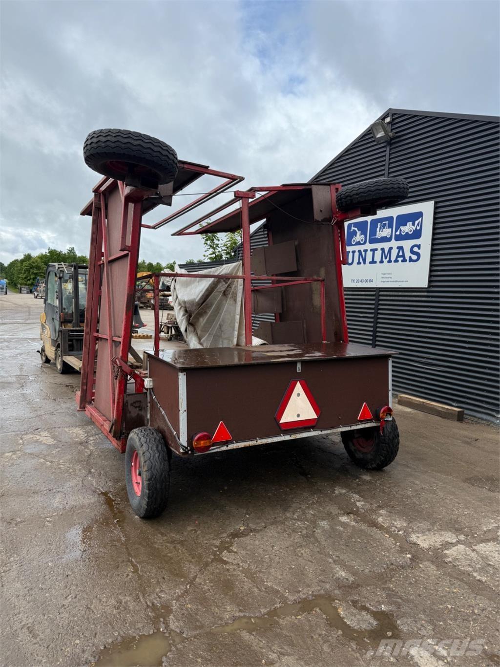  Lugevogne Farm machinery