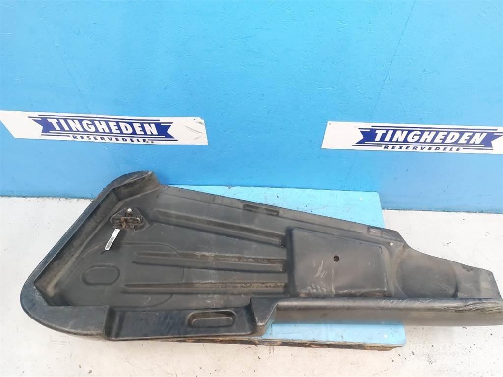 MacDon D60 Combine harvester accessories