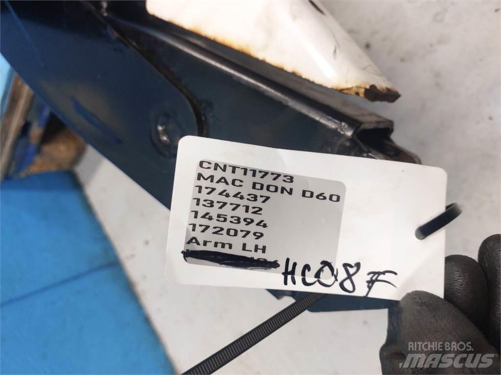MacDon D60 Combine harvester accessories