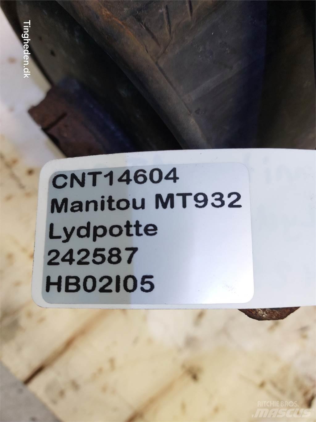 Manitou MT932 Engines