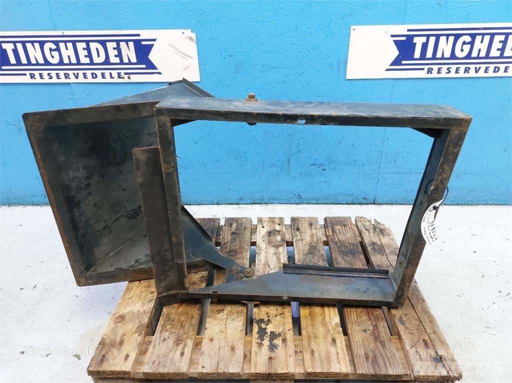 Manitou MT932 Radiators