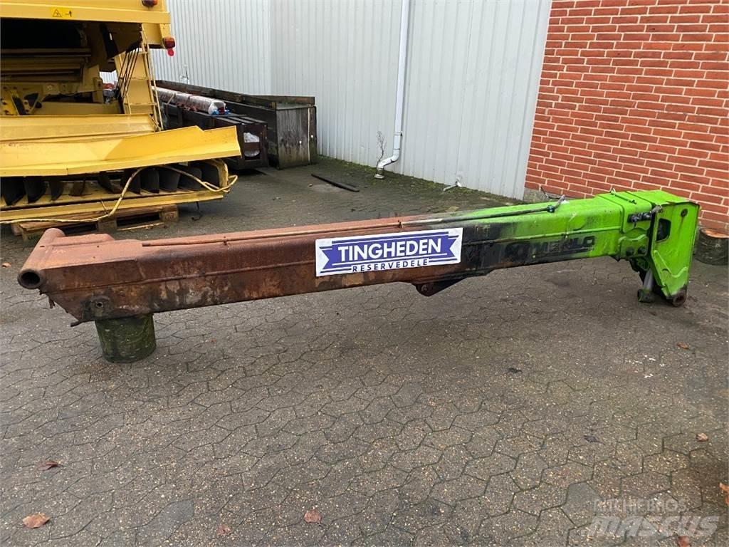 Merlo 25.6 Booms and arms